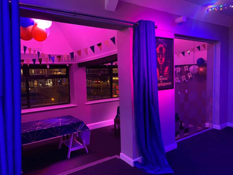 Photo - Clue HQ Kingston – The Live Escape Game