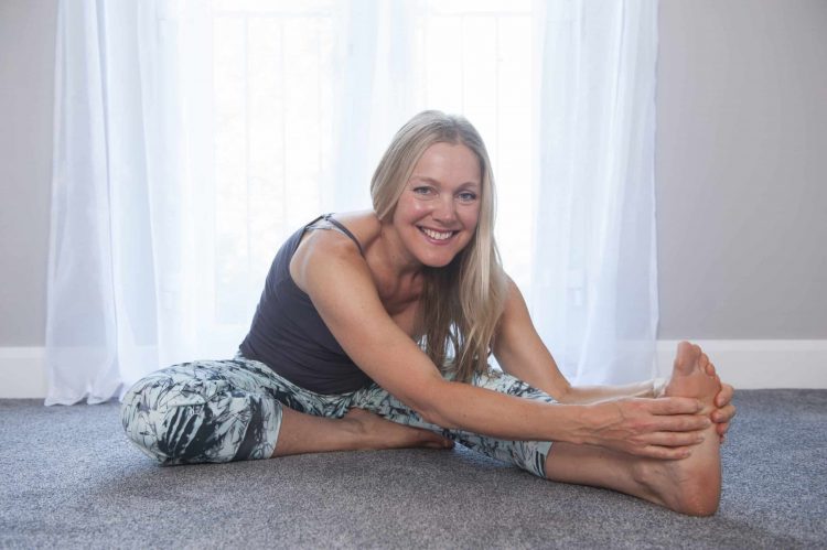 Humingbee Yoga: For Every Body