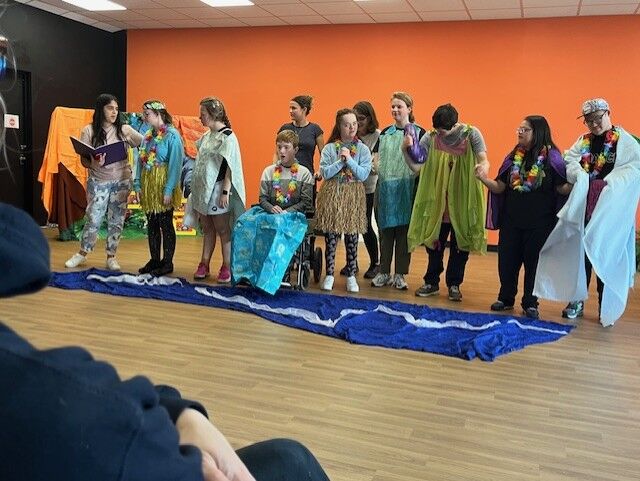 Head2Head Sensory Theatre